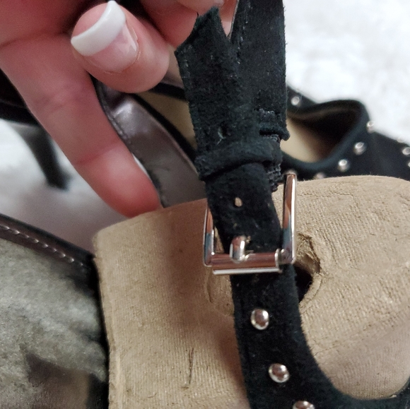 MARC FISCHER BLACK LEATHER SILVER STUDDED STILETTO - Picture 10 of 16